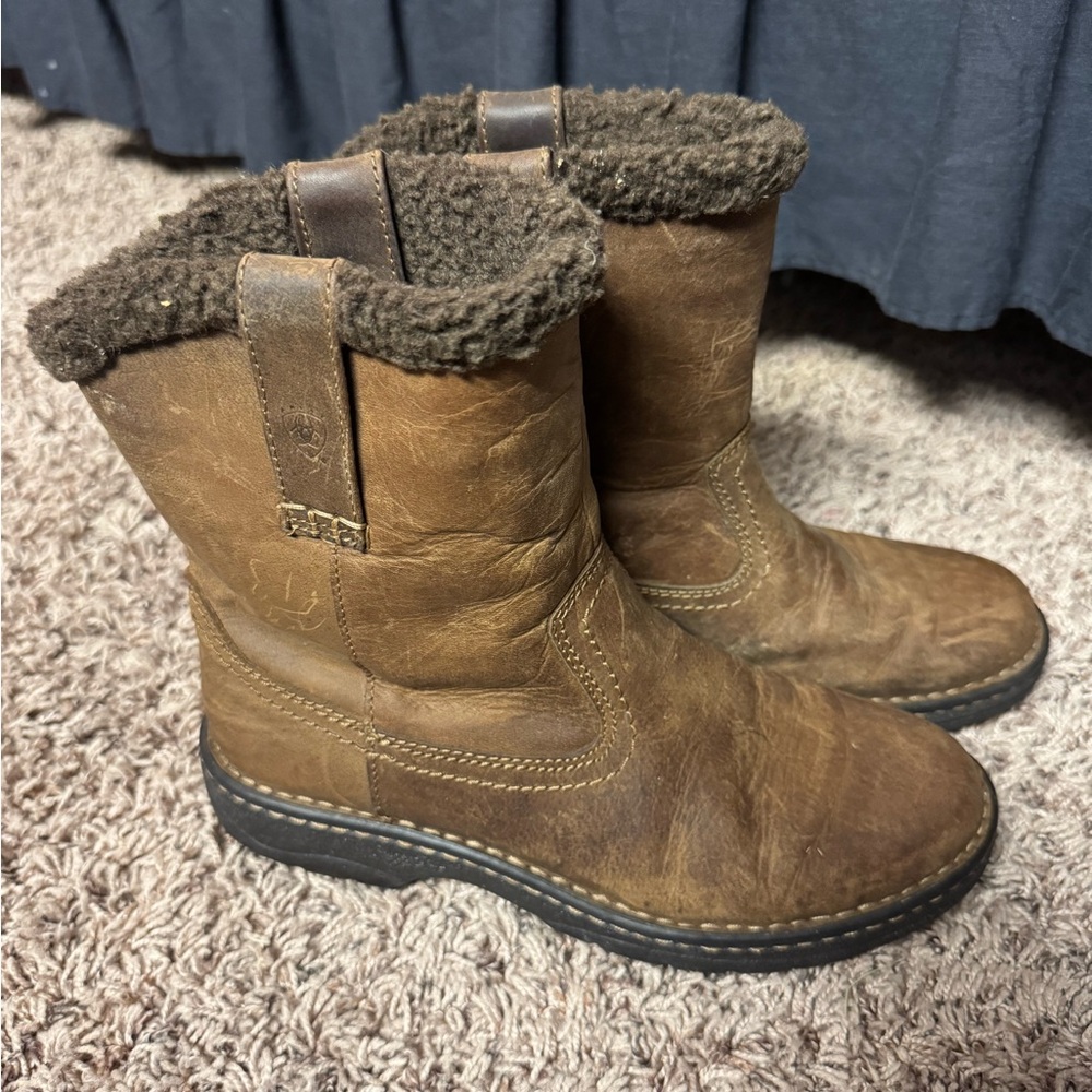 Ariat Black Leather Boots with Shearling Lining